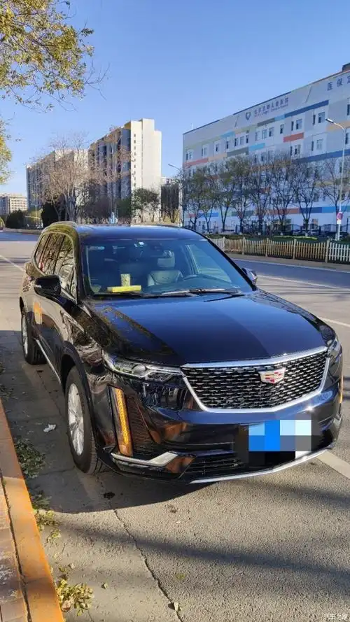 凯迪拉克xt6提车了全家都喜欢