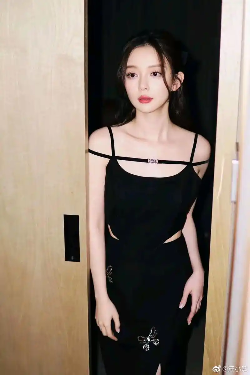 歌手汪小敏 气质型美女[色]#星驾到