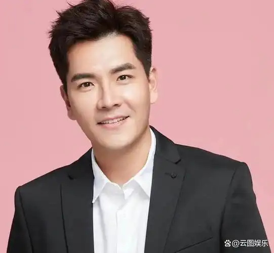 43岁男星王传一宣布二胎得女!娶豪门千金,与岳父母同住亿元豪宅