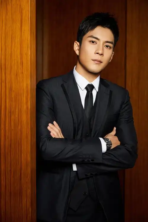 韩东君x浪琴上海