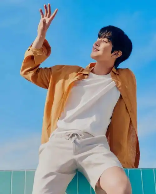 安孝燮帅哥靓照合集九