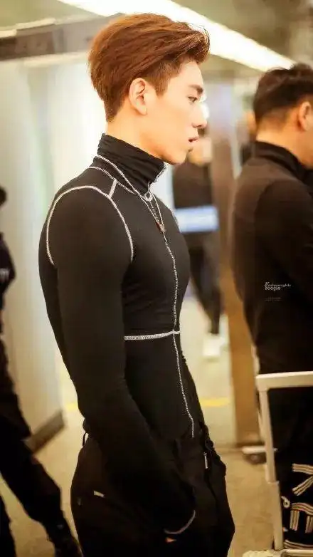 有些男艺人做起身材管理比女生还狠啊!