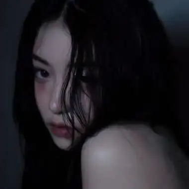 高清很丧的女生头像高冷霸气图片