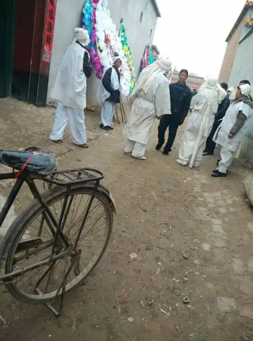 河北农村丧事习俗戴孝_殡葬风俗_重庆墓地|陵园|公墓_白事流程_丧事