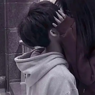 颜兮丫～真人情头_qq情侣头像_我要个性网