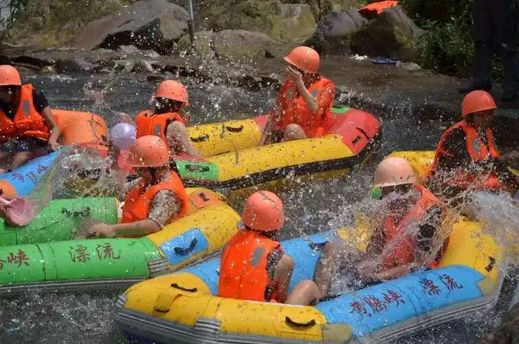 清远黄腾峡漂流.jpeg