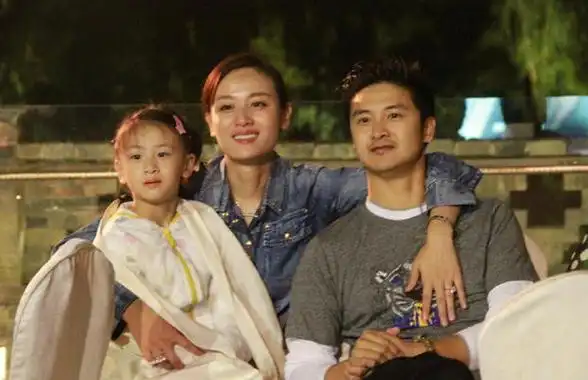 回顾超女叶一茜23岁嫁给田亮4年连生2胎如今还想拼三胎