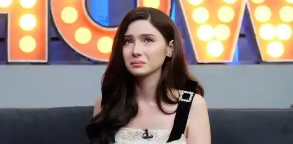 泰国男星mike前女友再出猛料,刚生了二胎,生父让人想不到