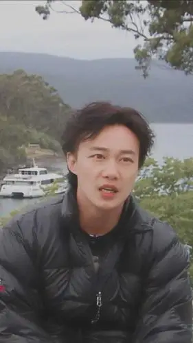 非常喜欢陈奕迅的歌,我就先说说陈奕迅的啦～(先国语版后粤语版) 1想