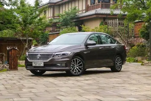 优惠后不到10万,大众朗逸自动挡乞丐版是否值得买?