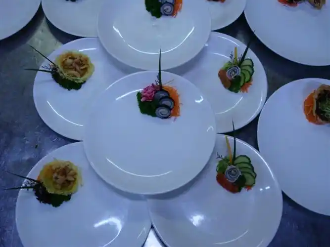中档酒店冷菜的摆挡