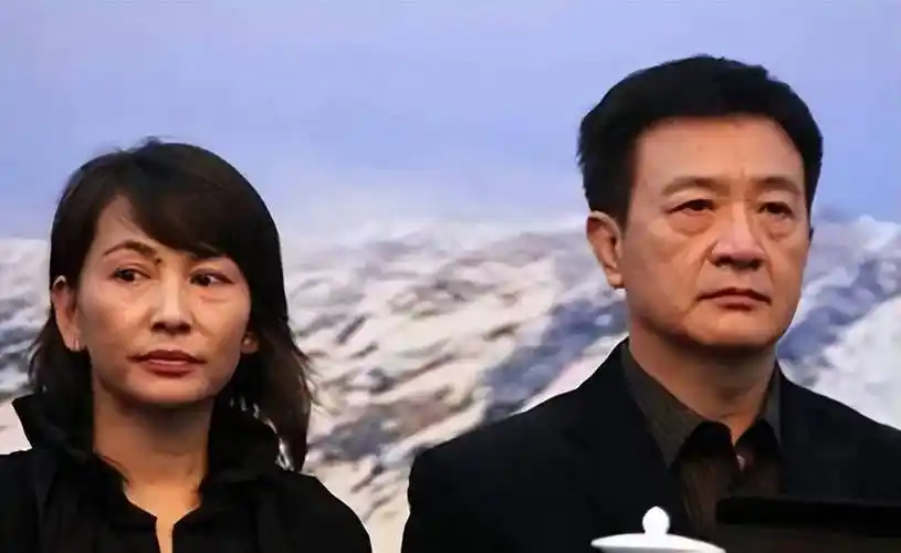 原创周里京妻子离世成一生的痛二婚妻子让我重获新生