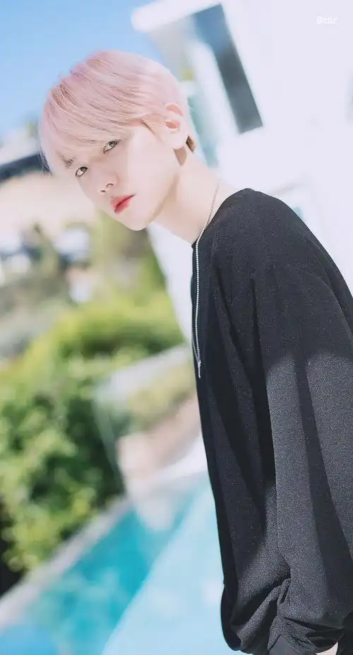 有没有边伯贤粉色头发的壁纸,无水印的? - 知乎