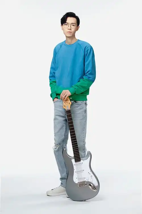 方大同全新单曲《favorite stuff》今日正式上线