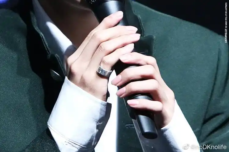 有感而发 想看男爱豆的美手