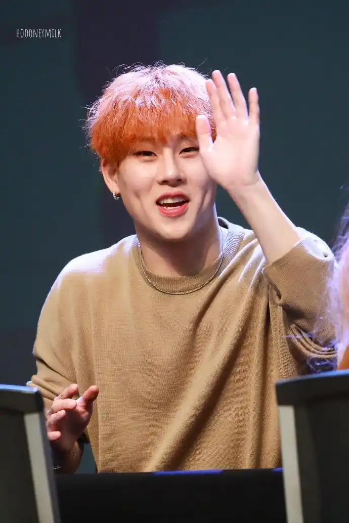 李周宪超话#人间蜜罐李周宪##奶味酷盖李周宪#【181026高清】新娜拉