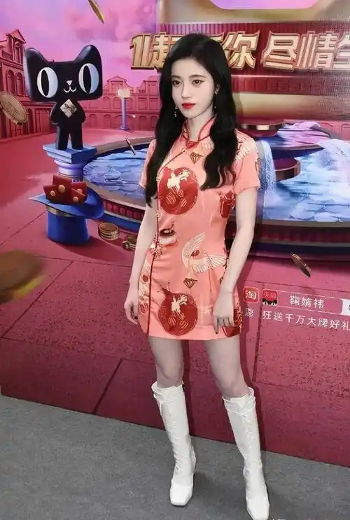 原创鞠婧祎的鞋品一言难尽难怪被嘲14米小个子如何选高跟鞋