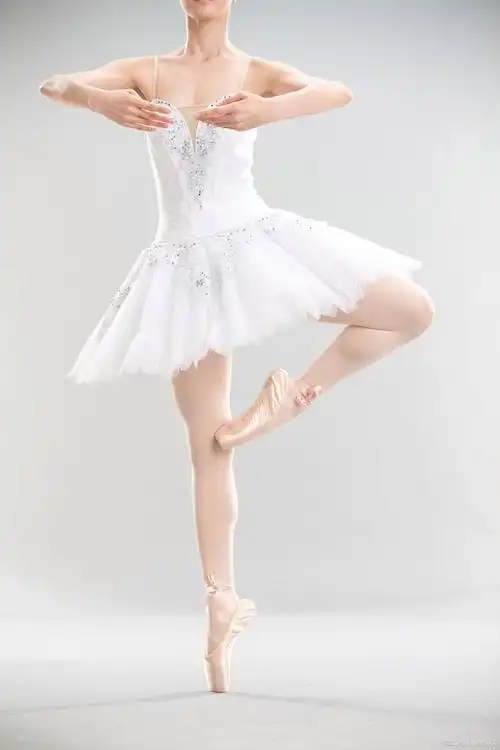 芭蕾舞基本动作详解