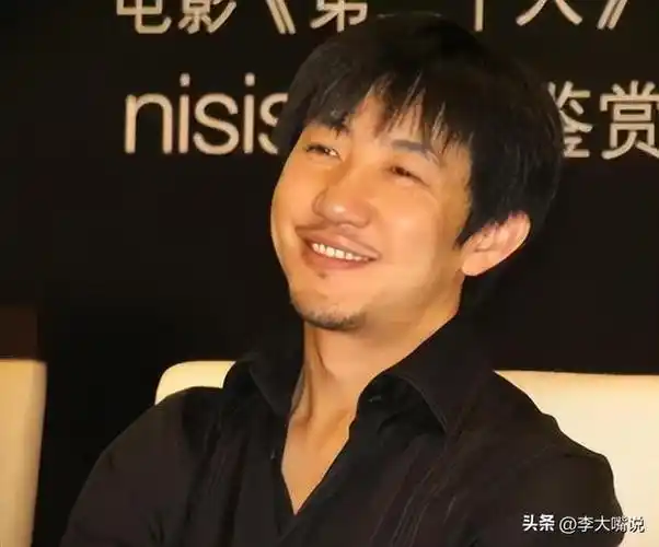 幸福妈妈|鄢颇|秦昊|曾剑|军校|军训|李小冉|叶大鹰|战争法_网易订阅