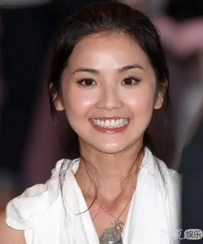 此前阿sa和郑中基隐婚一事,掀起了巨大的风波,不过也早已平息,喜欢