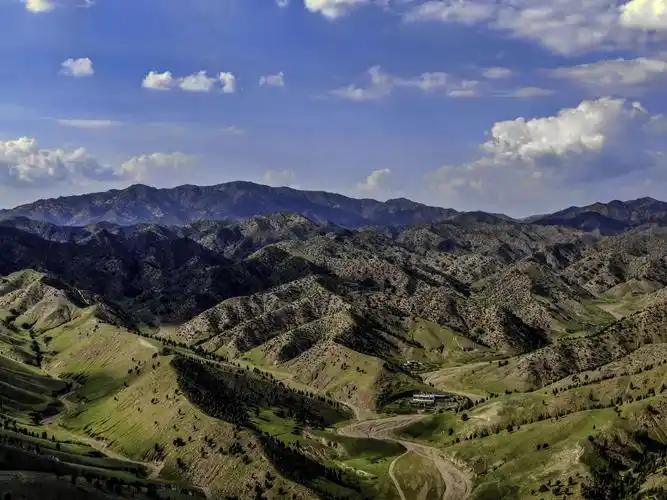 走近内蒙古大青山国家级自然保护区五当召管理站辖区,感受魅力石拐的