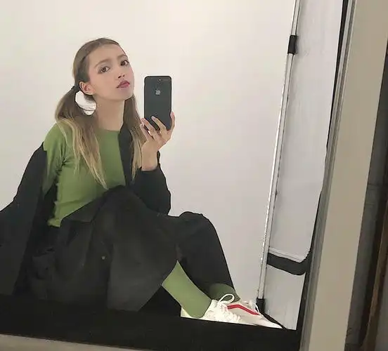 典型的狮子座超级喜欢交朋友身高170体重90斤哈哈