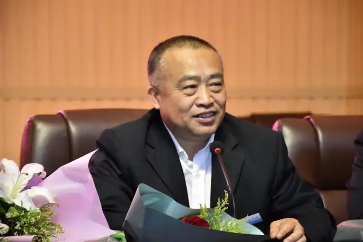 最美职业 幸福时光 —————第一中学隆重庆祝第36个教师节