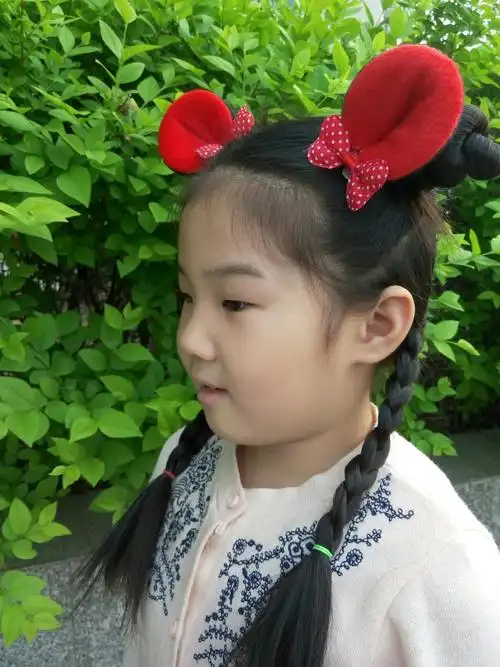 【萌宝发型】双丸子头