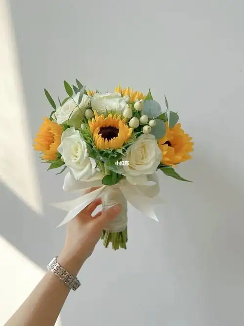 向日葵手捧手捧花宿迁花店