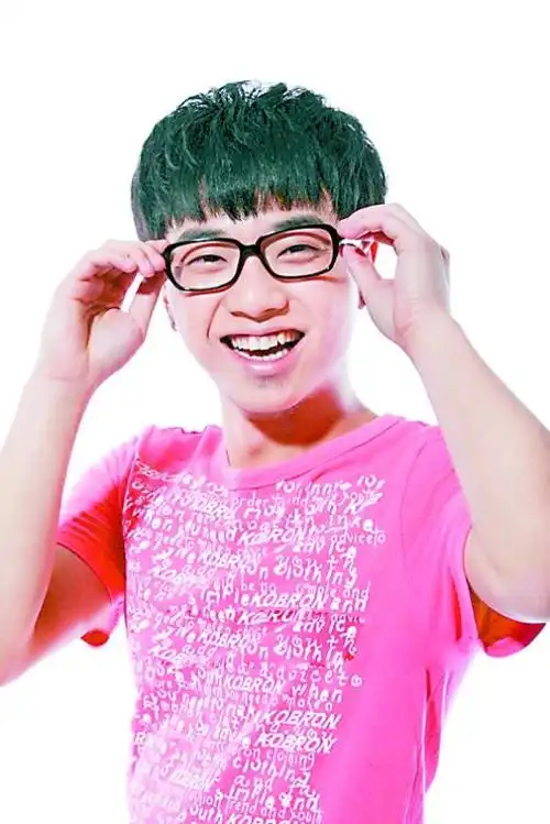 快男冠军华晨宇