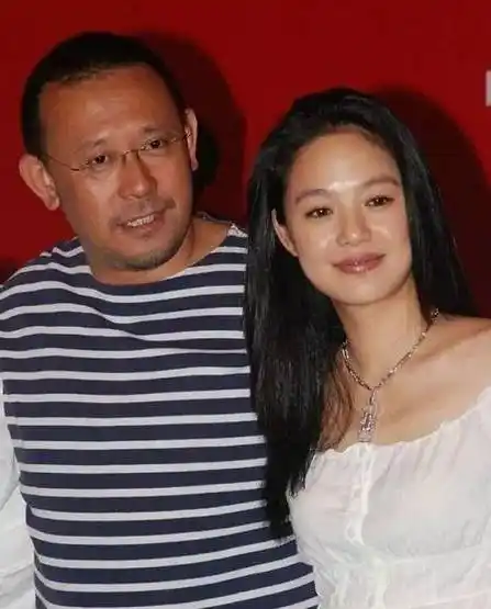 丈夫姜文苦不堪言,她刚柔并济化解多年恩怨_婆婆_生活_妻子