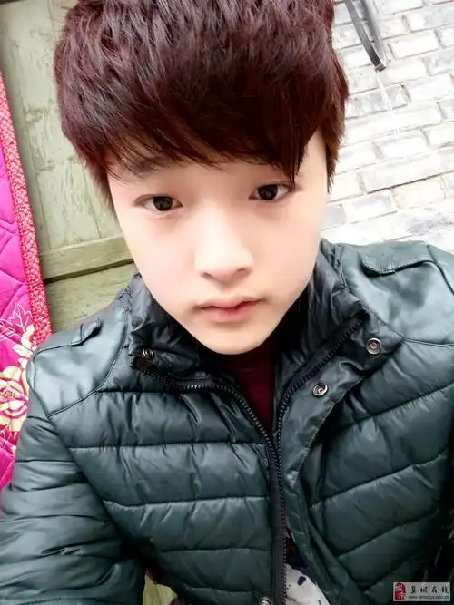 【帅男秀场】黄海淼 18岁 天蝎座 无业