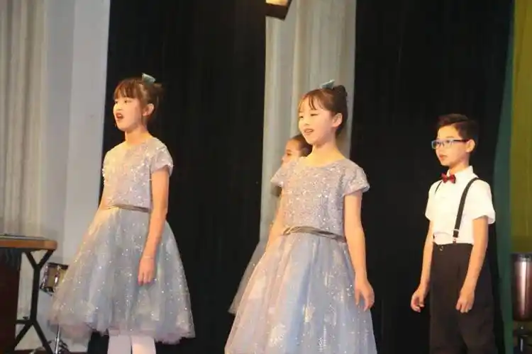 丰泽区第五中心小学 合唱《唱响和平》泉州师院第二附属小学 舞蹈