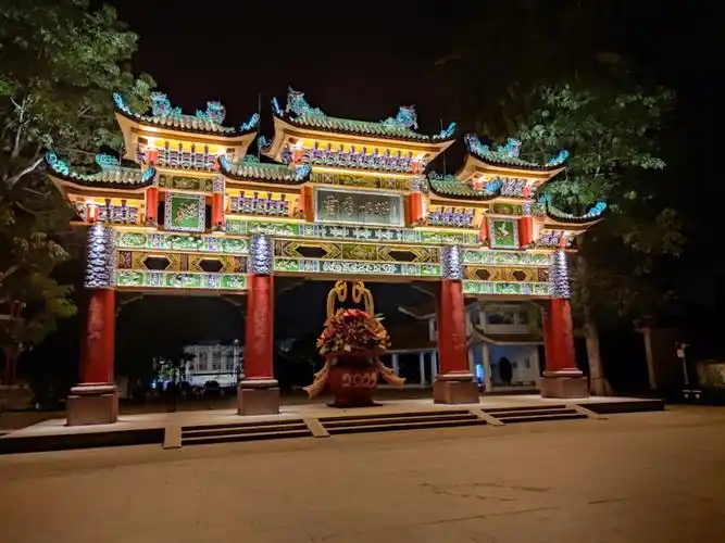 家乡风景来龙来狮人财两旺