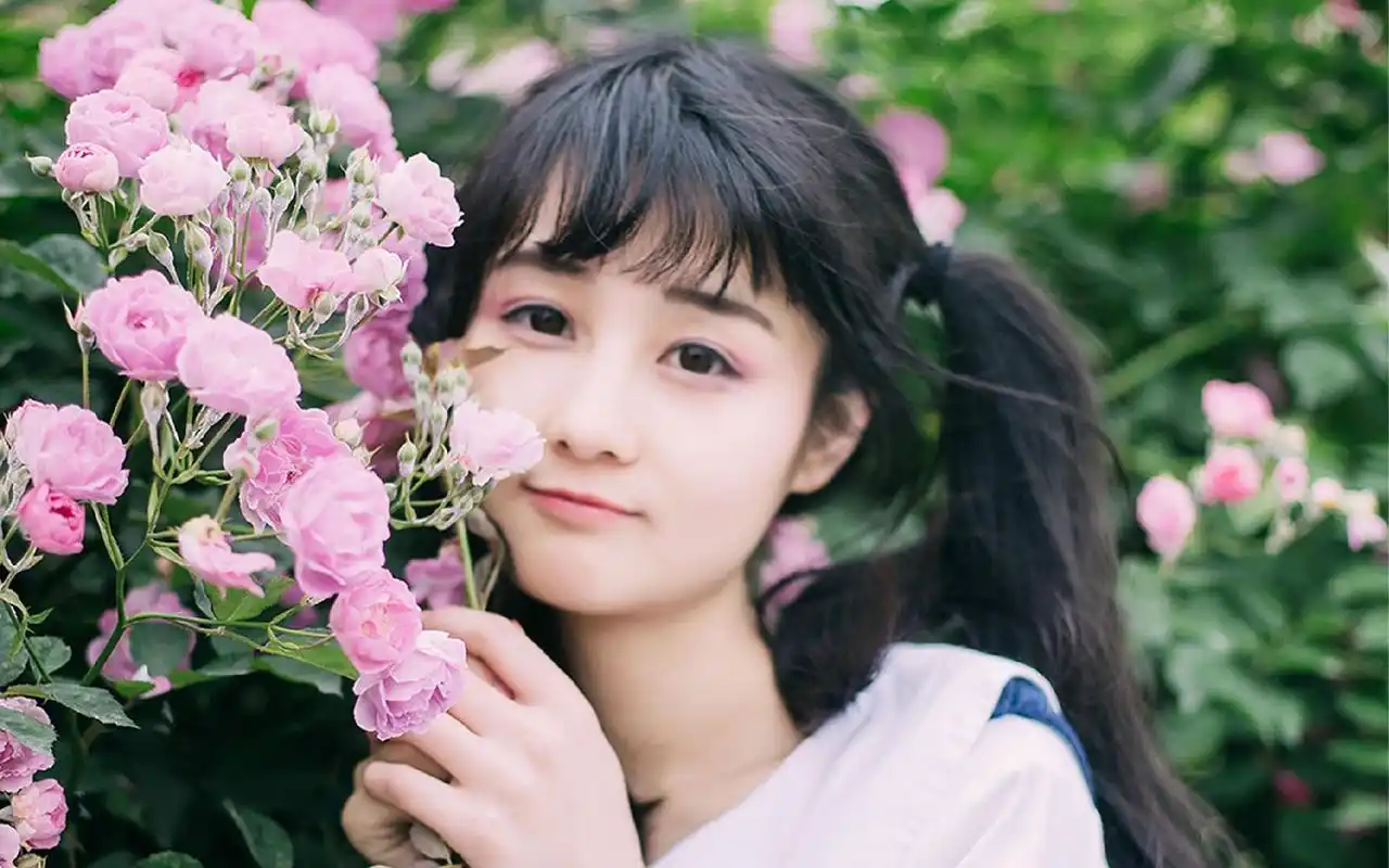 日系可爱双马尾女孩小清新唯美高清桌面壁纸