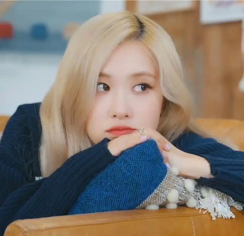 朴彩英美照,颜值真的是太美了!#养眼美女