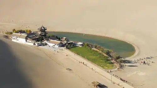 2018年国庆游~月牙元泉,鸣沙山,敦煌莫高窟