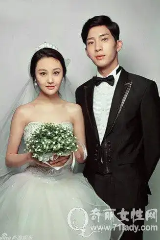 郑爽井柏然结婚照