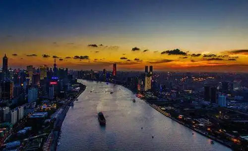 长江三角洲城市群已跻身于6大世界级城市群,就在沪苏浙皖区域内