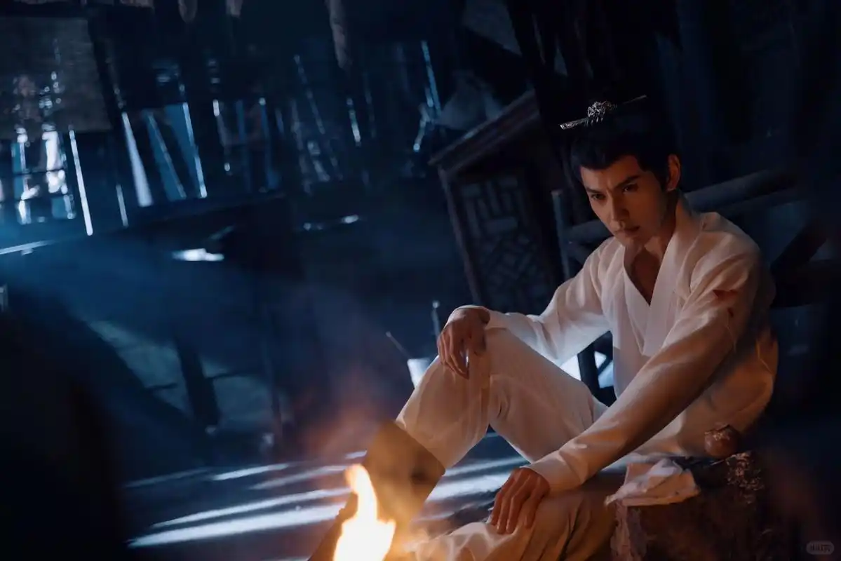 徐正溪古装造型惊艳!华服粗衣皆相宜,古装天花板名不虚传!