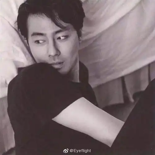 赵寅成x卑劣的街头