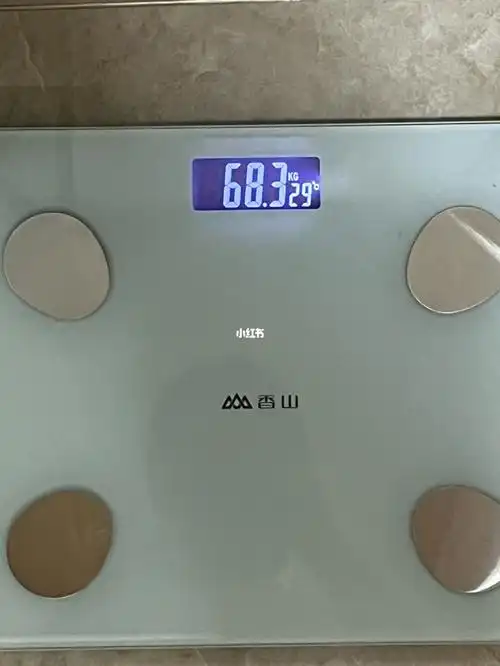 周末出去胡吃海喝平时都不敢称体重了直到体检报告上的超重彻底震惊了