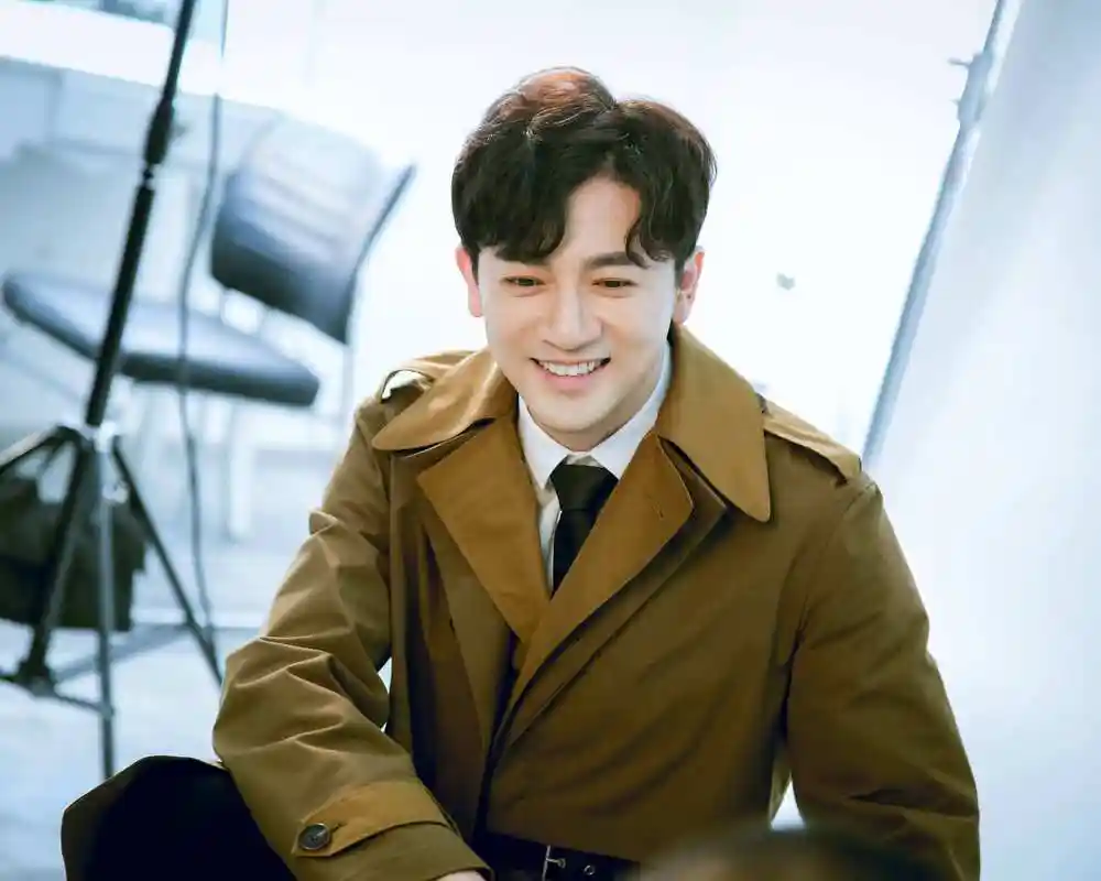 45岁苏有朋近照,疑似整容模样尴尬,还被韩国医生调侃?_照片