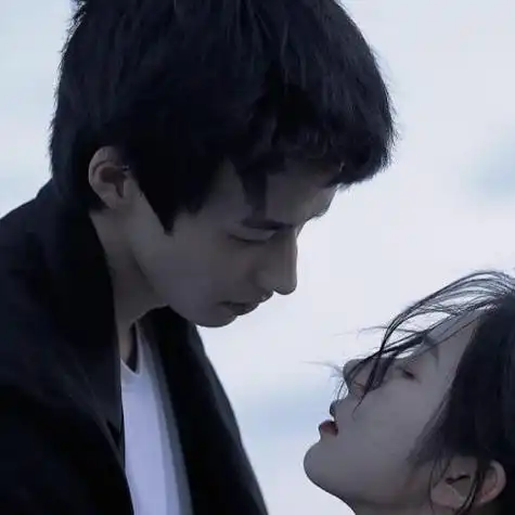 2021年抖音最火情侣头像双人