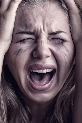 伤心痛苦的图片