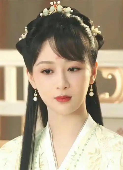 杨紫《国色芳华》定了吴磊:投资方不同意与李现二搭,嫌他运气不好?