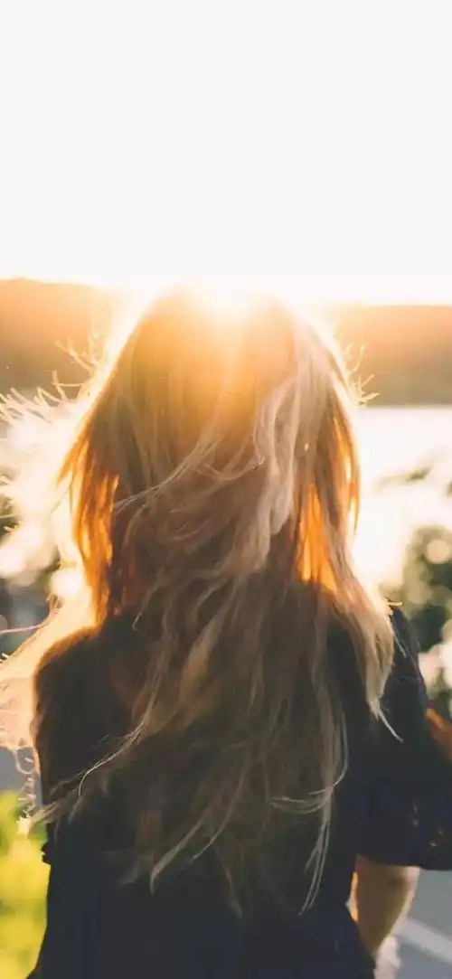 本文关键词:女生背影图片唯美高清,最美的女背影照片,唯美背影图片