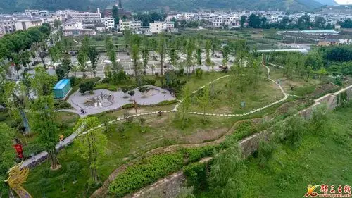 美丽乡村:王家坪村