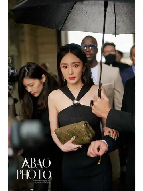 杨幂loewe罗意威全球品牌代言人