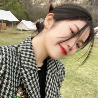 超干净又高级的质感真人女头图片 好看有气质的精致女生头像_女生头像